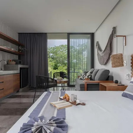 Iik Tulum 301-2