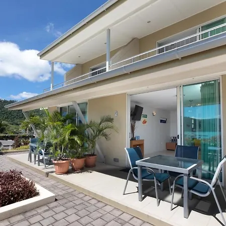 Waterview Airlie Beach-2