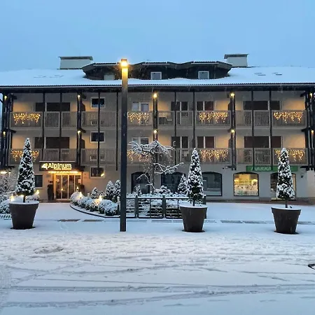 Residence Hotel Alpinum-3