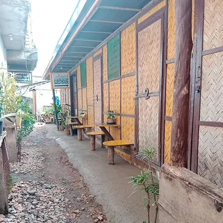 Coron Backpacker Guesthouse-3