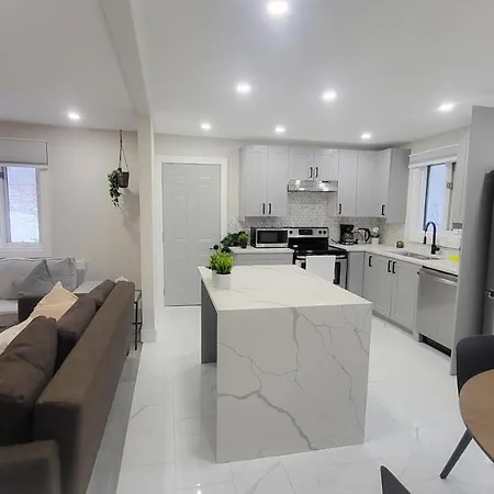 Jstlikehome - Serenity Suites & Guesthouse-2