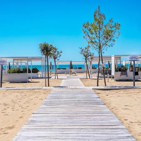 Bosco Canoro Bibione Resort-2