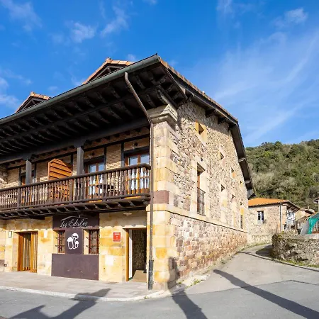 Apartamentos Los Edules-2