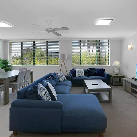 Headland Gardens Holiday Apartments-3