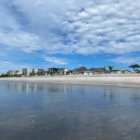 Condominio 5E Ventanas Del Mar en Playa Caracol-3