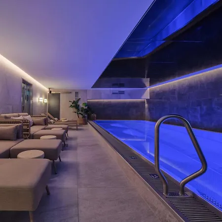 Adina Apartment Hotel Wiesbaden-3