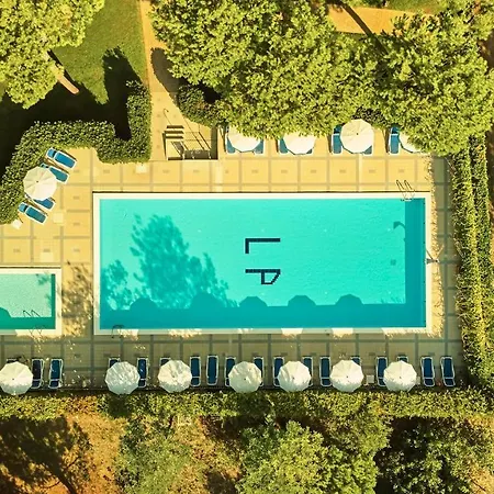 Aparthotel La Pineta-3