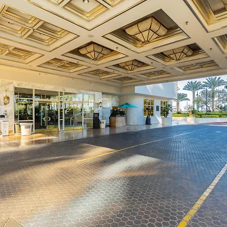 Mgm Signature, Centrally Located, Strip Views No Resort Fee-2
