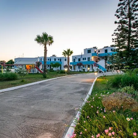 Anthia Apartments-2
