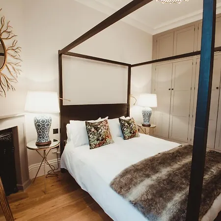 Ch1 Boutique Stays-3