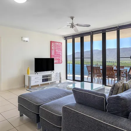 Piermonde Apartments Cairns-2