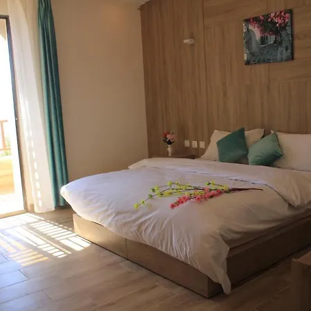 Castle Beach Hotel-2