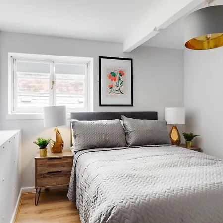 Stanley St Suites By Guestfirst-3