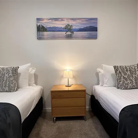 Belvedere Apartments-3