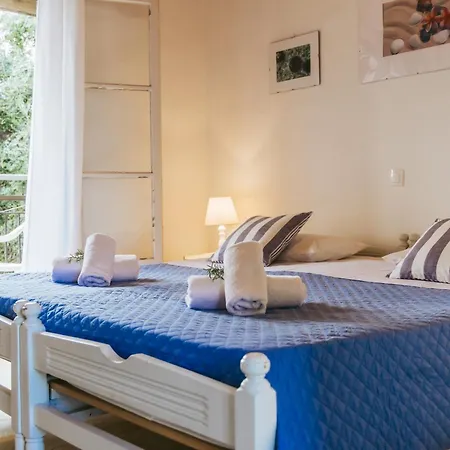 Sunflower Apartments & Studios-2