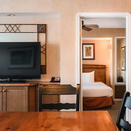 Mountain View Suites & Residency At Fairmont Hot Springs-3