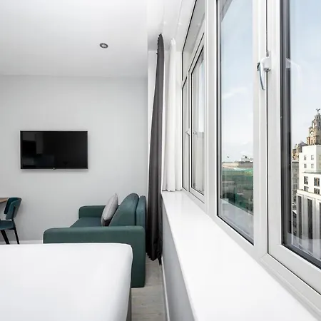 Staycity Aparthotels Liverpool Waterfront-2