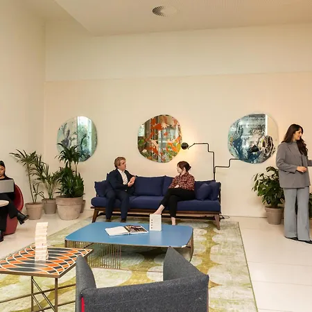 PREMIER SUITES Amsterdam-2