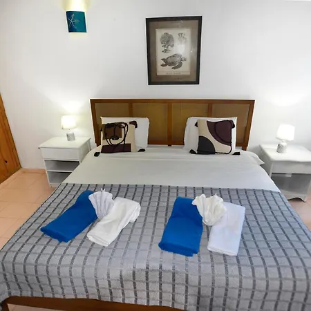 El Pelicano Apart-Hotel-2