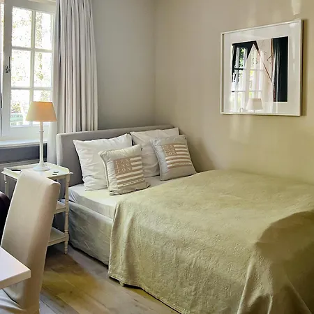 Von Deska Townhouses - Ivy House-2
