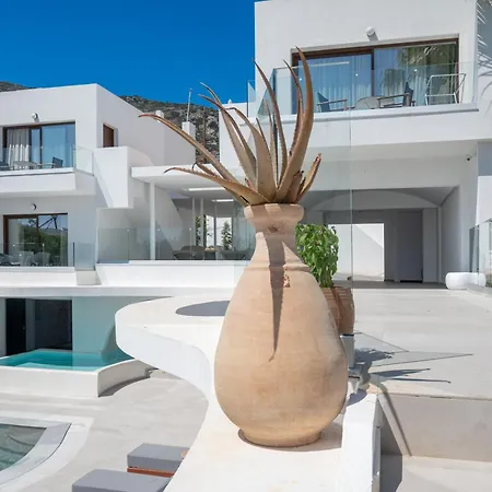 Mika Villas & Suites-3