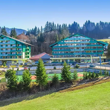 Alpine Club Resort-2