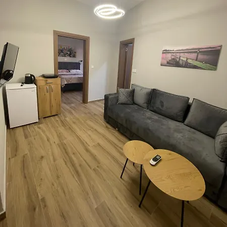 Apart Hotel Xxl Lux-2