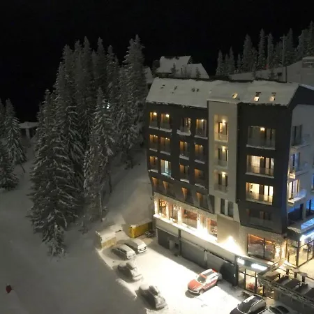 Aparthotel Rajska-3