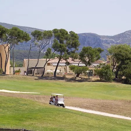 Madame Vacances Residence Provence Country Club-3