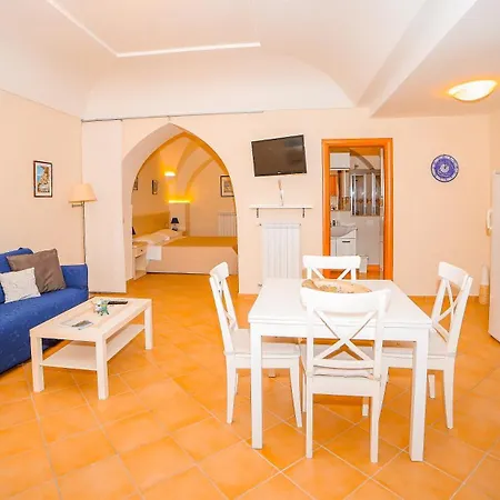 Casa Vacanze Vittoria-2
