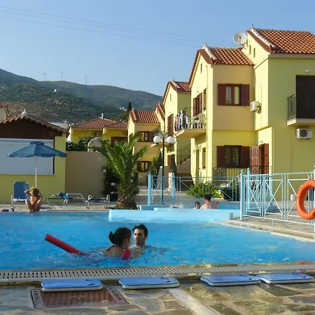 Stella Apartments-3