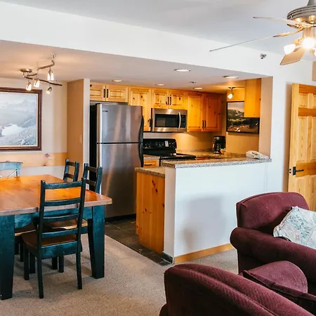 Carleton Lodge-3