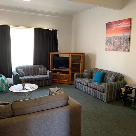 Hello Adelaide Motel And Apartments-2