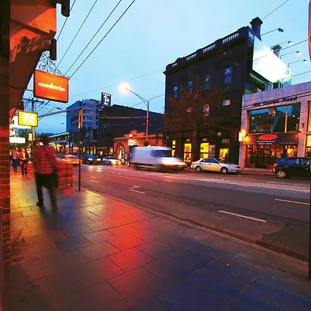 Oaks Melbourne South Yarra Suites-3
