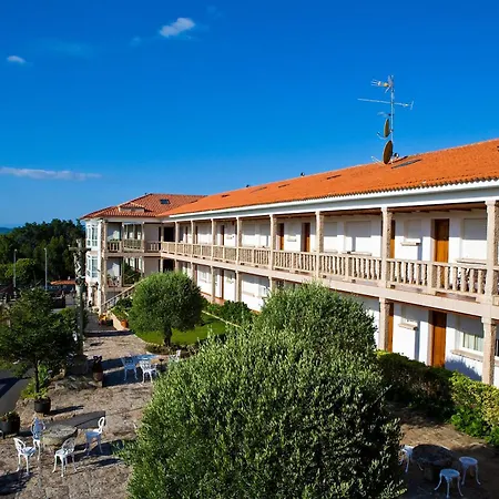 Aparthotel Cabicastro Tres Estrellas Superior-2