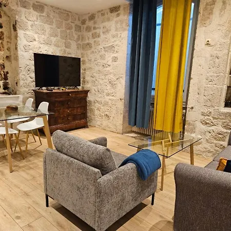 Le Beffroi-2