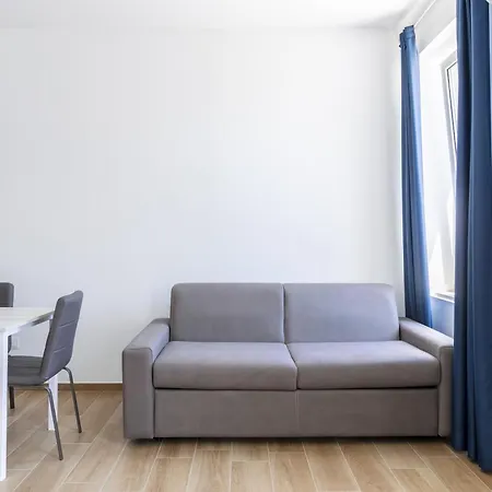 Residence Torvaianica-3