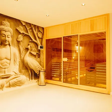 Double Bond Hotel Spa-2