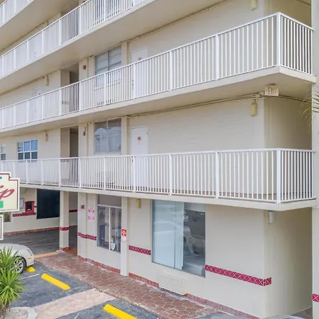 Oceanfront Oasis-2