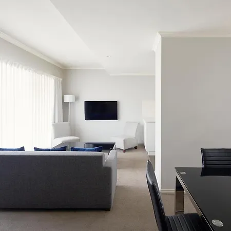Pinnacle Apartments-3
