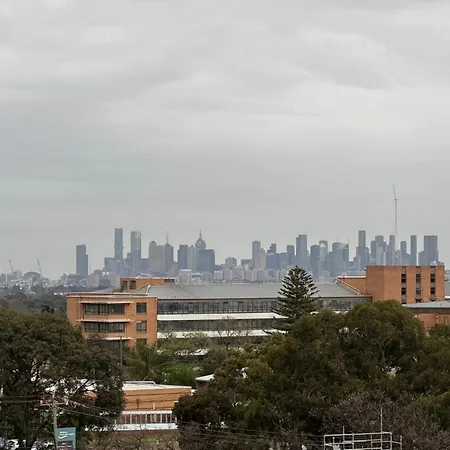 Samma - Linden Apartments In Ivanhoe-3