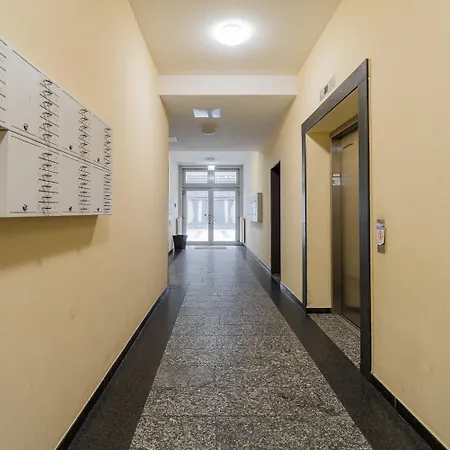 Apartmenthaus Berlin Mitte-2