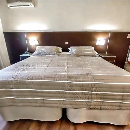 Condor Suites Apart Hotel-3