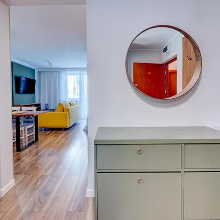 Apartamenty Zdrojowa-3