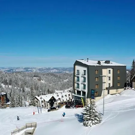 Aparthotel Rajska-2