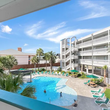 Cozy Galveston Beach Front Condo-3