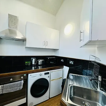 Berkley Apartments-2