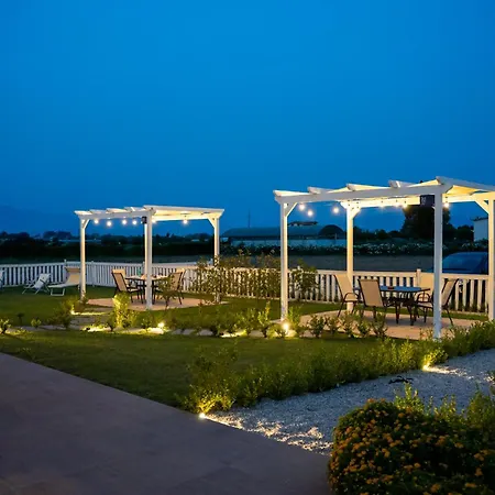 Villa Zefiro - Suites & Events-2