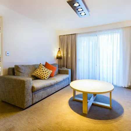Emu Walk Apartments-2