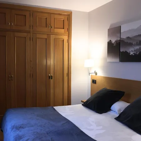 Aparthotel El Serch-2